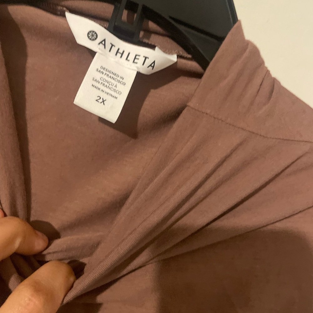 Athleta Outbound Mock Neck Tank Size 2X - Picture 3 of 4